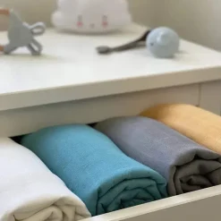 Ali + Oli Swaddles & Wearable Blankets*Muslin Swaddle Blanket (Taupe)