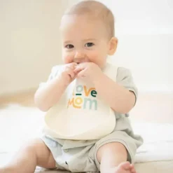 Bella Tunno Gift For Baby|Bibs*- Wonder Bib, Silicone Baby Bib for Girls & Boys, Non-toxic BPA Free Soft Silicone Bib, I Love Mom