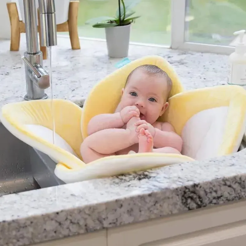 Blooming Bath Bath Tubs & Seats*Lotus - Lotus, Yellow/White/Gray