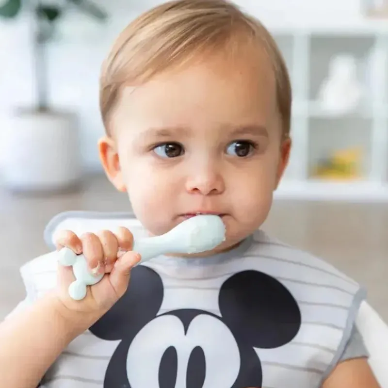Bumkins Mickey & Minnie|Plates & Bowls*- Disney Baby and Toddler Silicone Plate and Spoon Set, 6 Months Up, Mickey Mouse