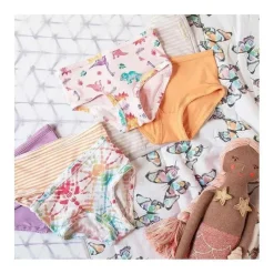 Burt's Bees Baby Clothing Gift Set|Baby Underwear*Burts Bees - 5Pk Dino Friends & Tie Dye Underwear