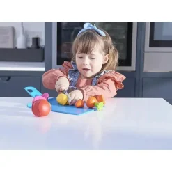 Casdon Toys Pretend Play*Casdon - Joseph Chop2Pot Toy Chopping Board Set for Children Aged 3 Years and Up, Includes Choppable Food