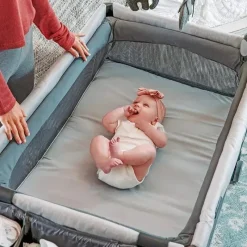 Chicco Playards*Lullaby Portable Playard, Portable Crib - Calla