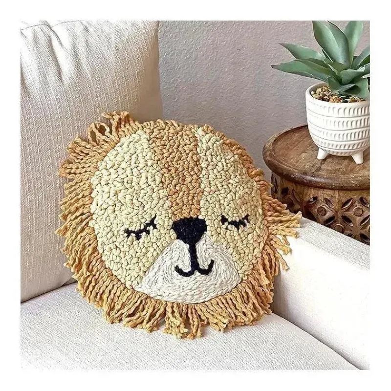 Crane Pillows & Head Support*- Lion Pillow