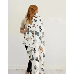 Ellie Sue Blankets & Quilts*- Blue Dog & Friends Bamboo Throw Blanket