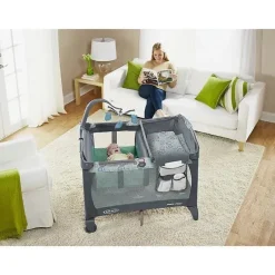 Graco Playards*- Pack 'N Play Playard Newborn Change 'N Carry, Manor