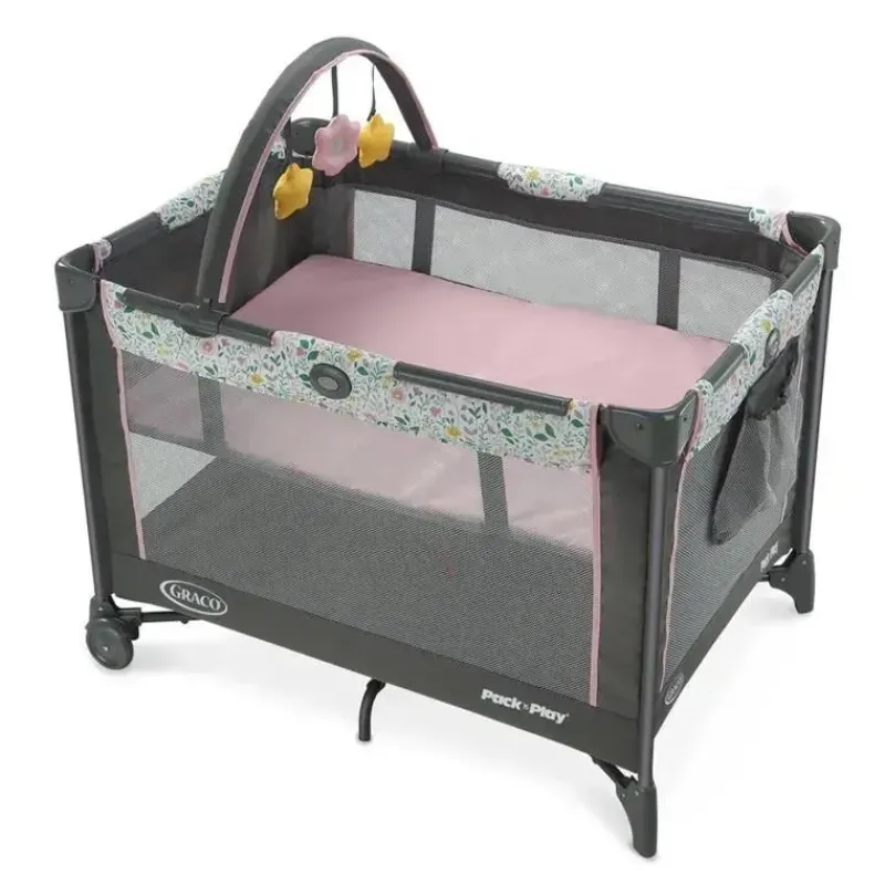 Graco Playards*Pack 'n Play On the Go Playard With Folding Bassinet Tasha