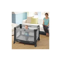 Graco Playards*Pack 'n Play On the Go Playard With Folding Bassinet Tasha