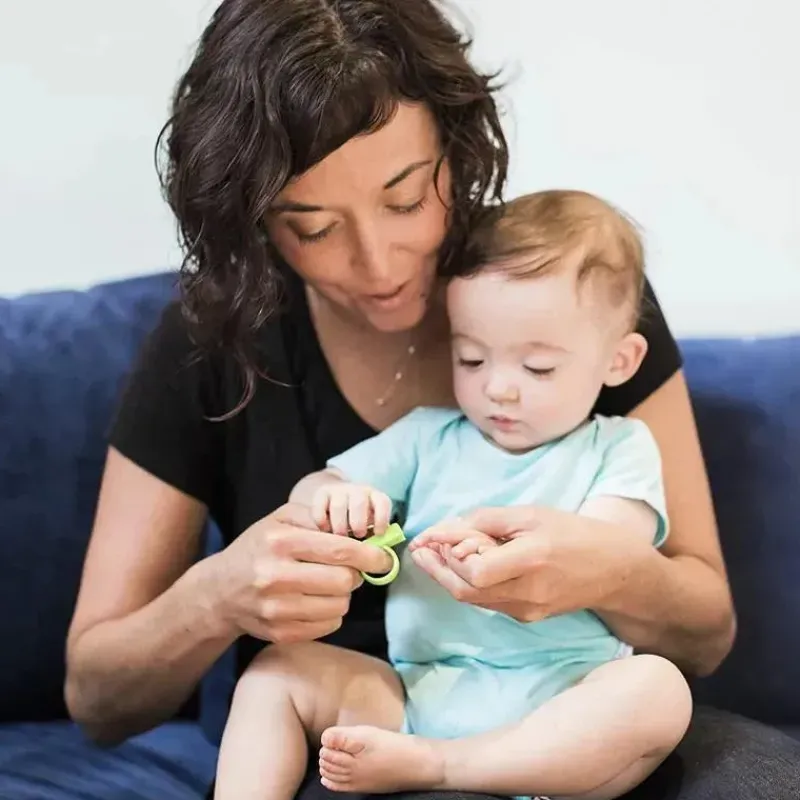 Iplay Cleaning*Green Sprouts - Baby Nail Clipper