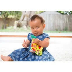 Infantino Rattles & Teethers*- Link & Crinkle Animal Counting Book