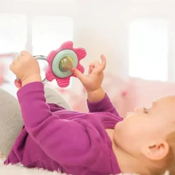 Infantino Rattles & Teethers|Toys For 0-12 Months*- Spin & Teethe Gummy Flower Rattle