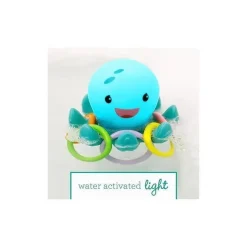 Infantino Bath Toys*- Wee Wild Ones Light Up Ring Catcher
