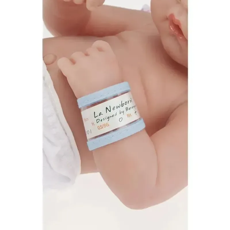 JC Toys Dolls|Gifts Over $50*La Newborn 14 All Vinyl First Yawn Real Boy