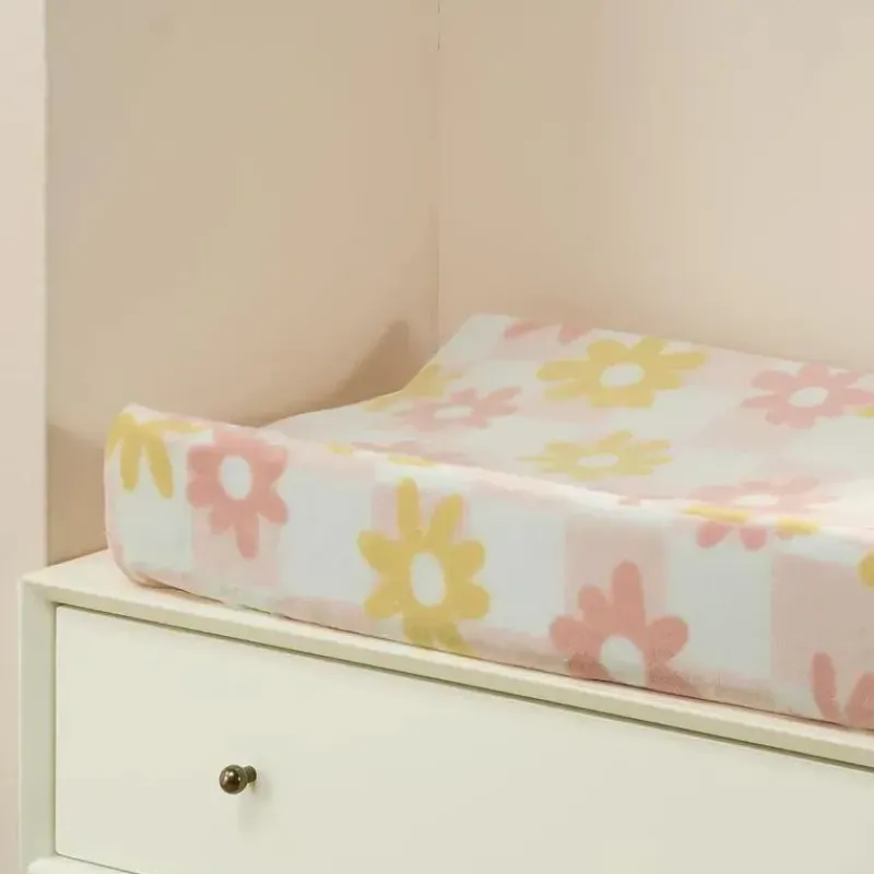 Lambs u0026 Ivy Mattresses, Pads & Covers*Lambs & Ivy - Daisy Dreams Changing Pad Cover