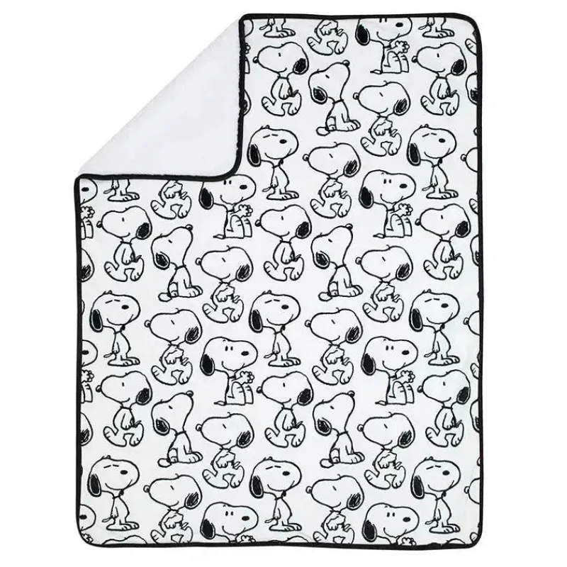 Lambs u0026 Ivy Blankets & Quilts*Lambs & Ivy Classic Snoopy Blanket