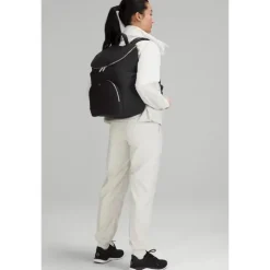 Lululemon Diaper Backpacks*- New Parent Backpack 17L, Black/Silver Drop
