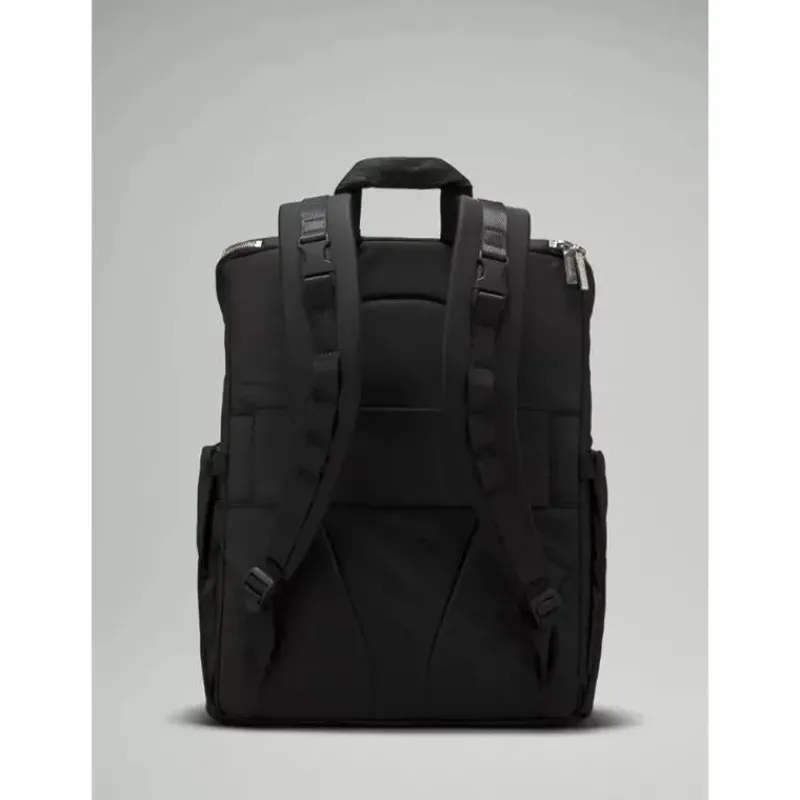 Lululemon Diaper Backpacks*- New Parent Backpack 17L, Black/Silver Drop