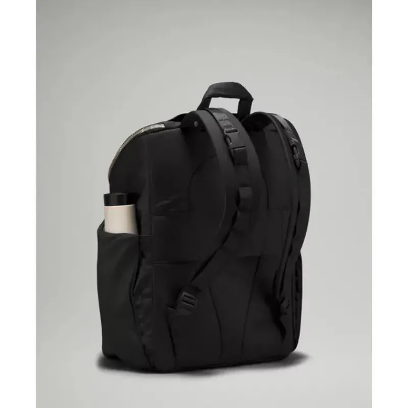 Lululemon Diaper Backpacks*- New Parent Backpack 17L, Black/Silver Drop