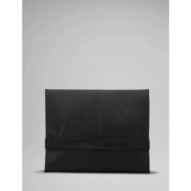 Lululemon Diaper Backpacks*- New Parent Backpack 17L, Black/Silver Drop