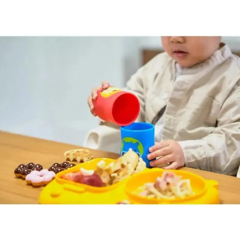 Marcus u0026 Marcus Straw, Sippy & Training Cups|Dishes, Utensils & Food Containers*Marcus & Marcus - 4Oz Silicone Baby Training Cup, Lucas