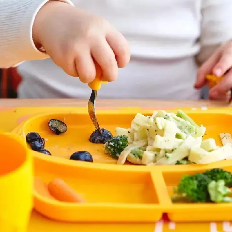 Marcus u0026 Marcus Suction Plates & Bowls|Dishes, Utensils & Food Containers*Marcus & Marcus - Toddler Dining Set, Lola