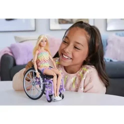 Mattel Barbie|Dolls*- Barbie Fashionista + Wheelchair