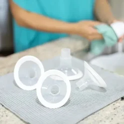 Medela Breast Pump Accessories*- 2Pk PersonalFit Flex Breast Shields (Spare Part)