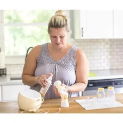 Medela Breast Pump Accessories*- Quick Clean Breast Pump & Accessory Sanitizer