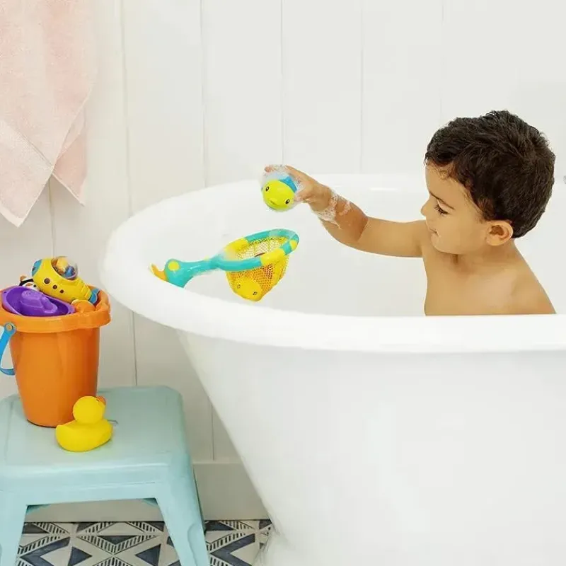 Munchkin Bath Toys*Catch & Score Hoop Bath Toy, Basketball