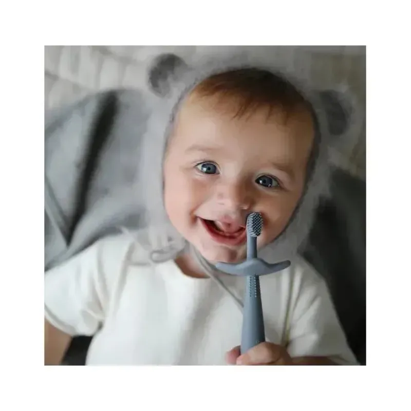 Mushie Oral & Nasal Care*Star Training Toothbrush - Tradewinds