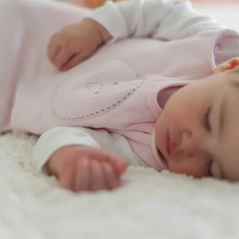 Nested Bean Swaddles & Wearable Blankets*Medium Zen Sack Classic, Pink