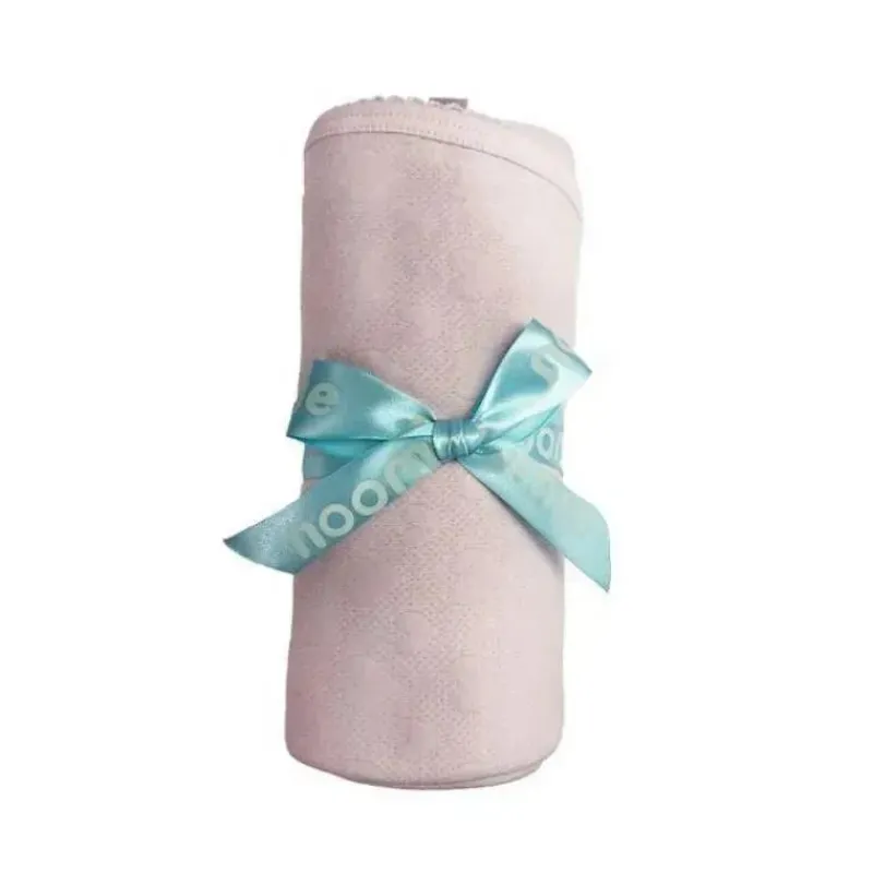 Noomie Blankets & Quilts*- Baby Blanket Pink Hearts Jacquard
