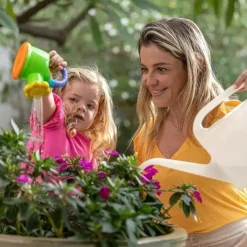 Nuby Water Toys*- Watering Can Bath Toy
