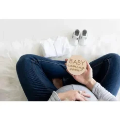 Pearhead Baby Baby Milestone|Birthday Party*Pearhead - Pregnancy Journey Wooden Weekly Milestone Markers