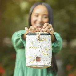 Petunia Pickle Bottom Lunch Boxes & Bags|Lunch Box*Petunia - Cool Pixel Plus In Whimsical Belle