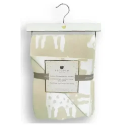 Piccolo Bambino Blankets & Quilts*- Jacquard Reversible Blanket On Wooden Hanger Beige