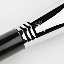 Sigma Mom Skincare & Beauty Products*3Dhd- Kabuki Makeup Brush - Black