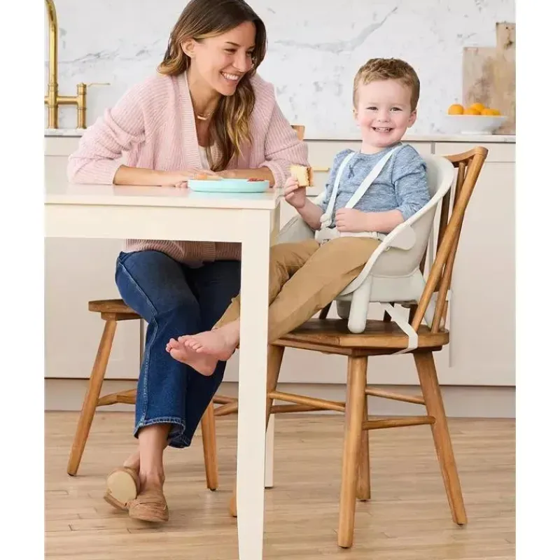 Skip Hop High Chair*- EON 4-in-1 High Chair Oat