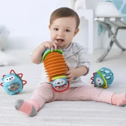 Skip Hop Pretend Play*- Explore & More Hedgehog Accordion