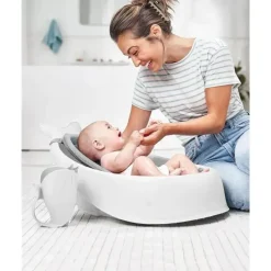 Skip Hop Bath Accessories & Organization*- Moby Waterfall Baby Bath Rinser, White
