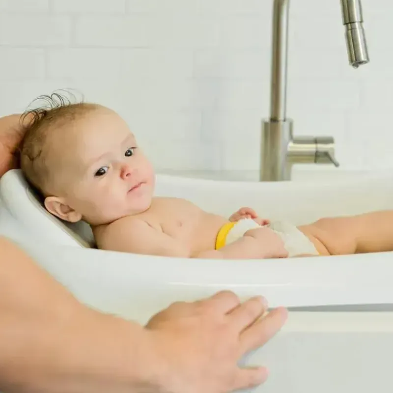 The First Years Bath Tubs & Seats*- Sure Comfort® Newborn to Toddler - 3-in-1 Baby Bathtub, White