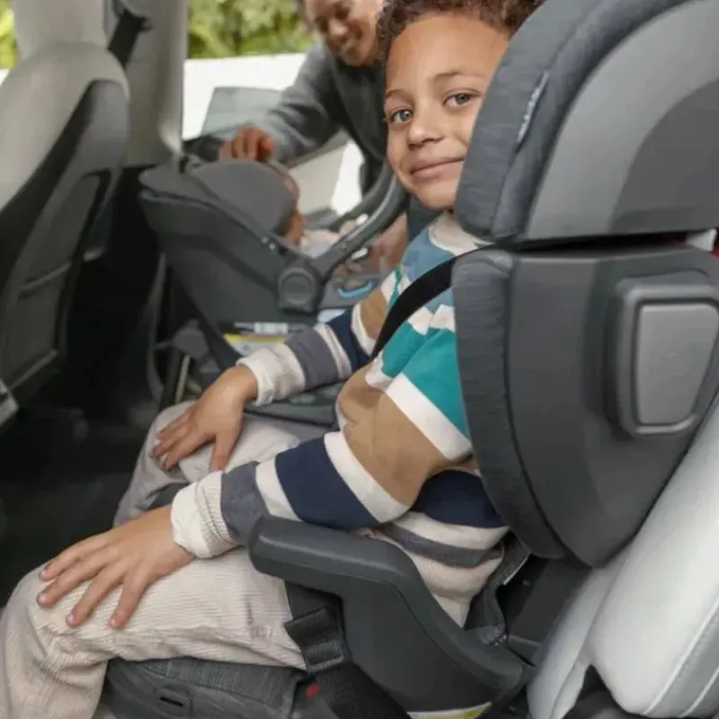 Uppababy Booster Car Seats*- Alta V2 Booster Seat, Jake (Black Mélange)